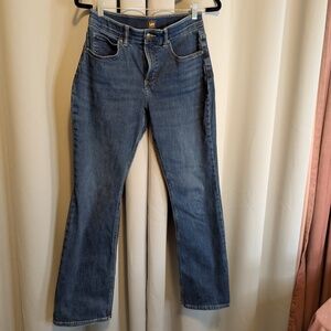 Lee Women's Dark Blue Jeans - Size 8